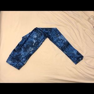 Under Armour compression work out Leggings